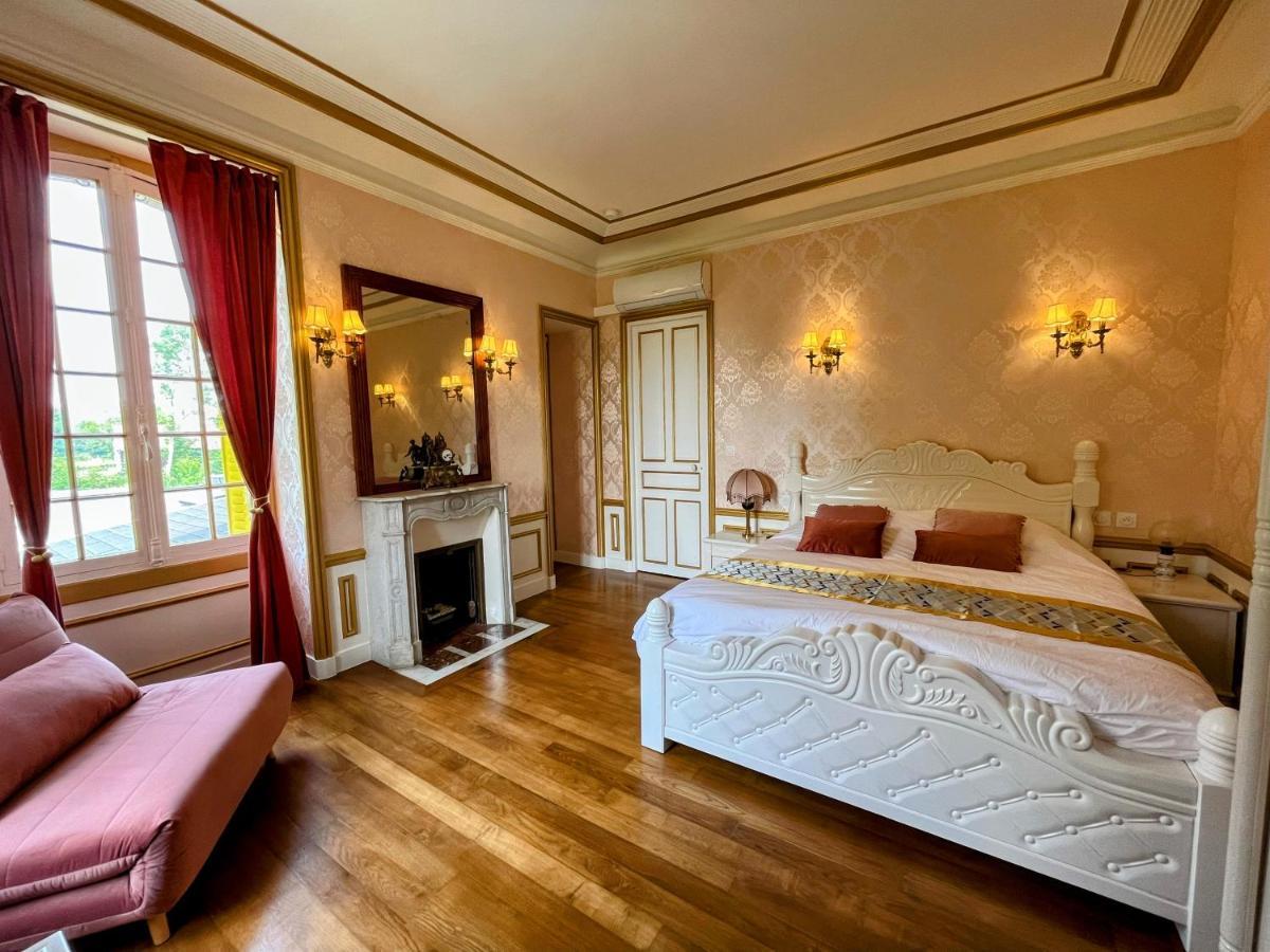 Chateau De Moliens エクステリア 写真
